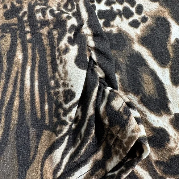 Stylish Animal Print Long Sleeve Top - Picture 3 of 8